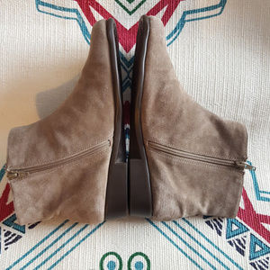 aerosoles duble header bootie